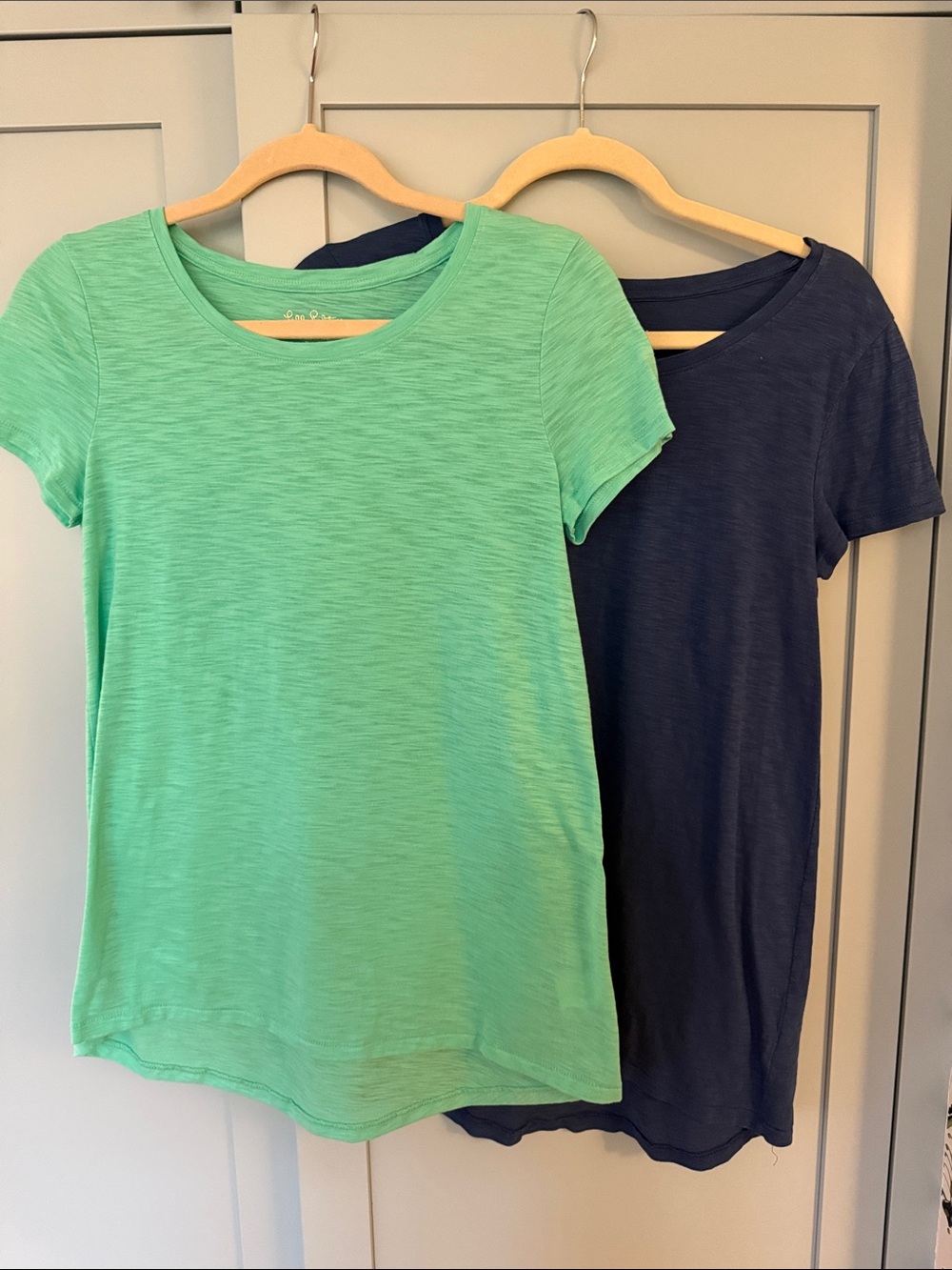 Lilly Pulitzer Short Sleeve Crew Tee in Mint Green and Navy